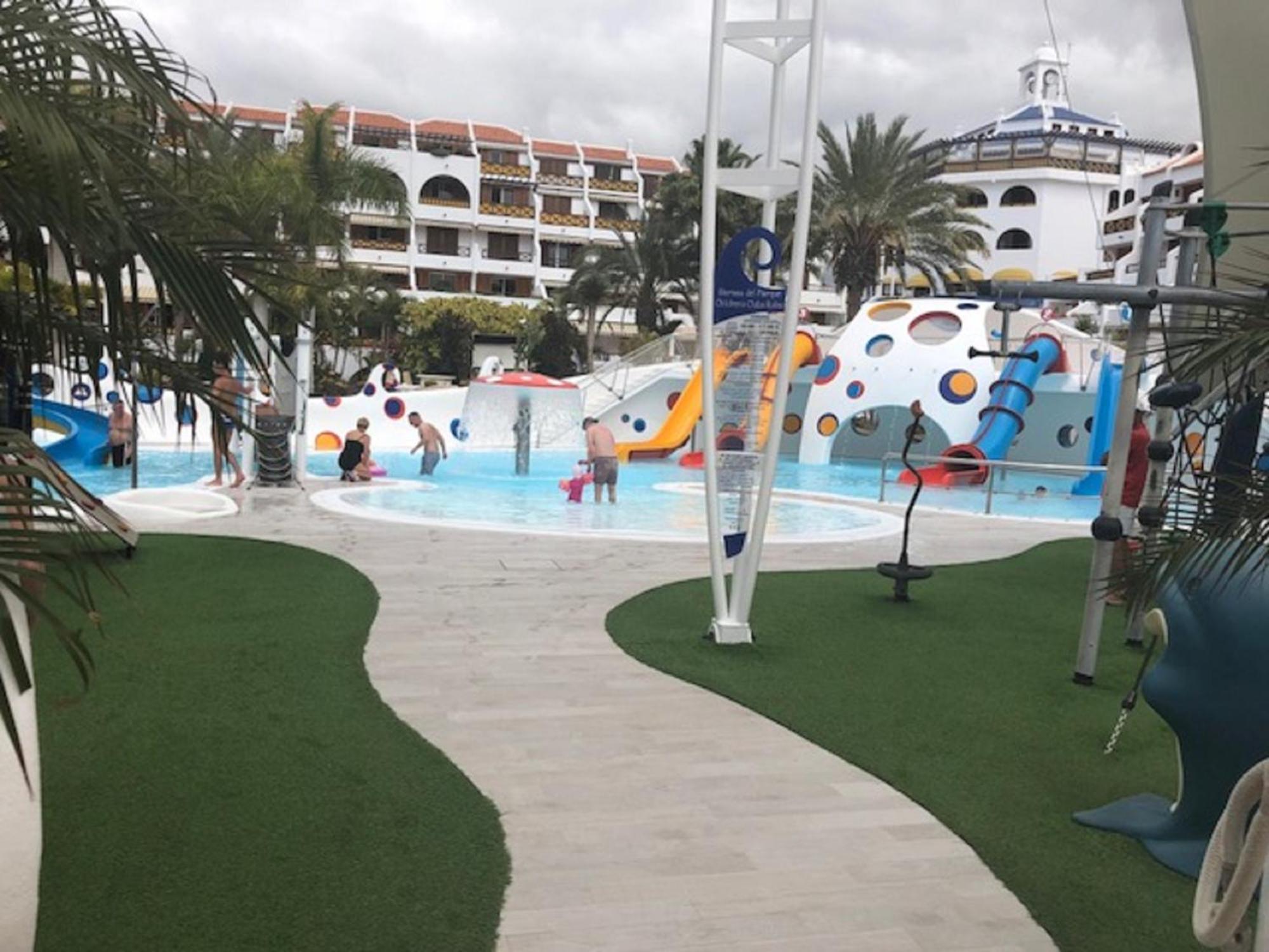 Ferienwohnung Wonderland With The Best Swimming Pool In Park S III Playa de las Américas Exterior foto