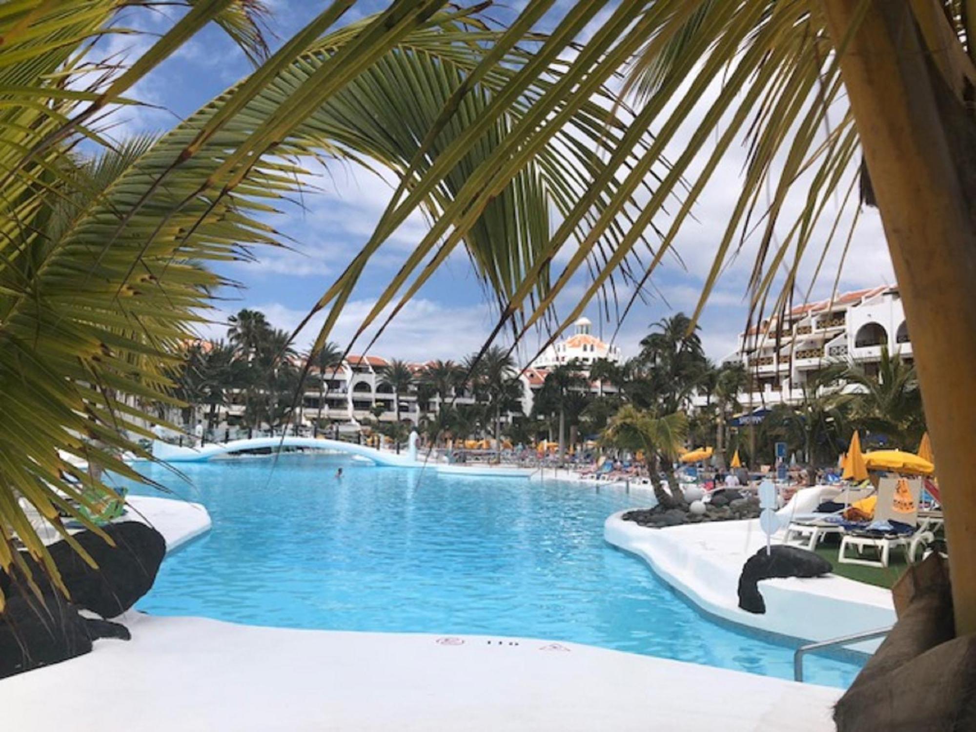 Ferienwohnung Wonderland With The Best Swimming Pool In Park S III Playa de las Américas Exterior foto