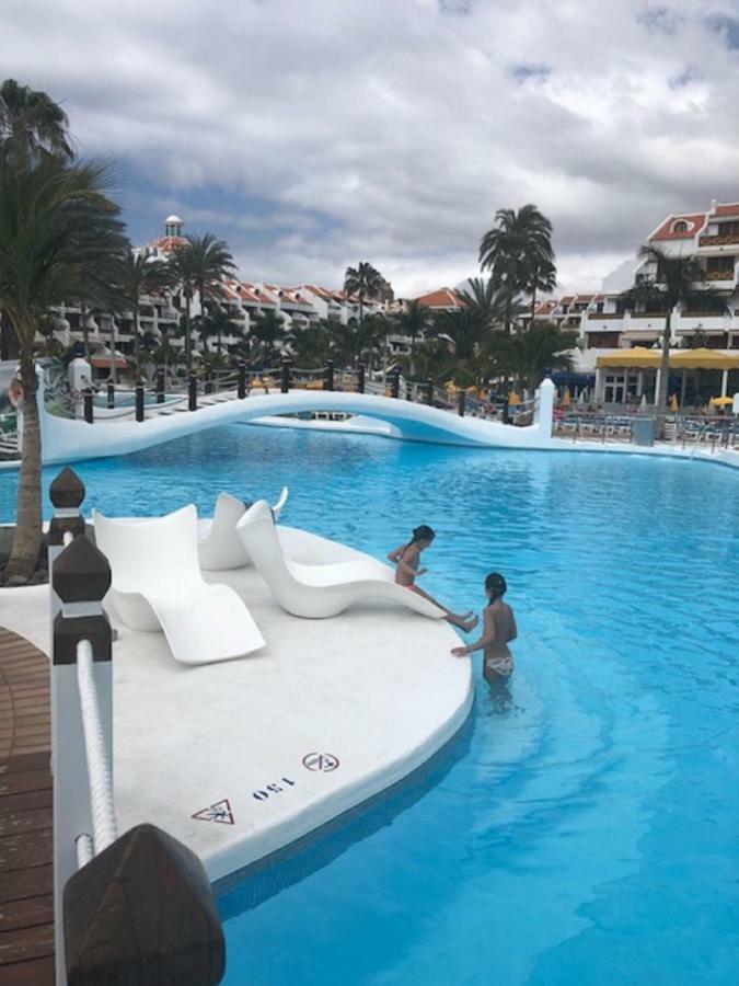 Ferienwohnung Wonderland With The Best Swimming Pool In Park S III Playa de las Américas Exterior foto