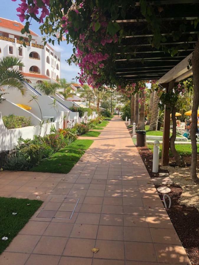 Ferienwohnung Wonderland With The Best Swimming Pool In Park S III Playa de las Américas Exterior foto